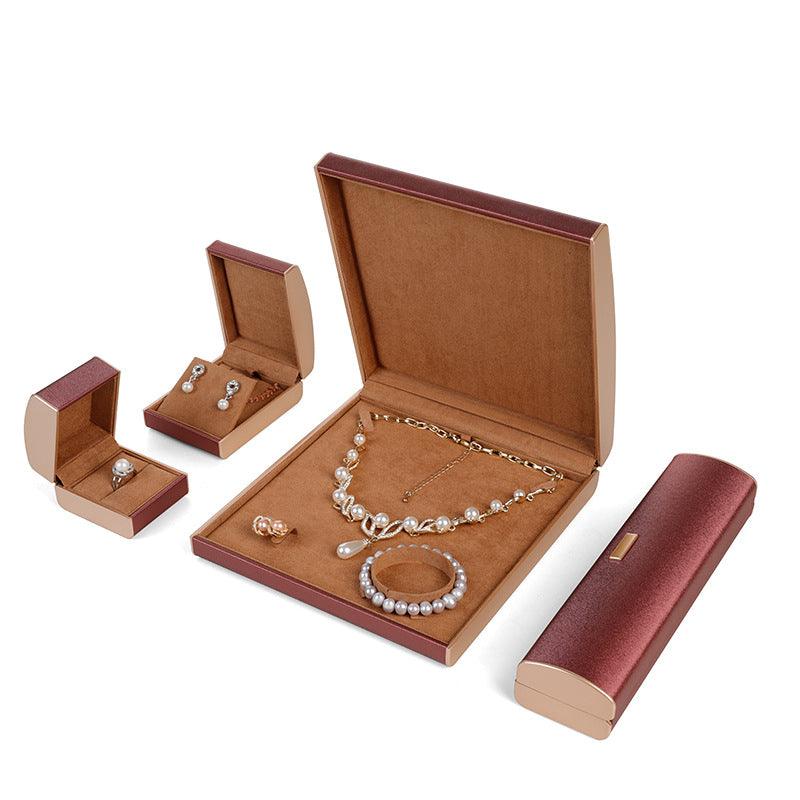 Choosing the Perfect Packaging for Your Jewelry: A Comprehensive Guide 