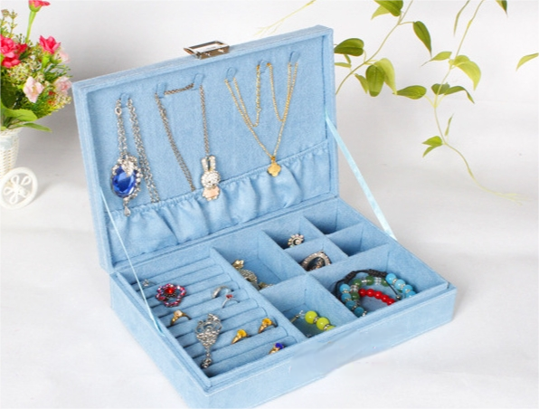 Velvet Harmony Jewelry Box-JPM0241